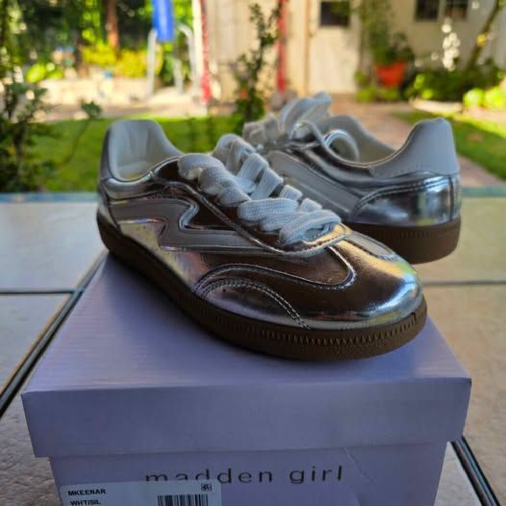 Madden Girl Gia Silver Size 3 New $20